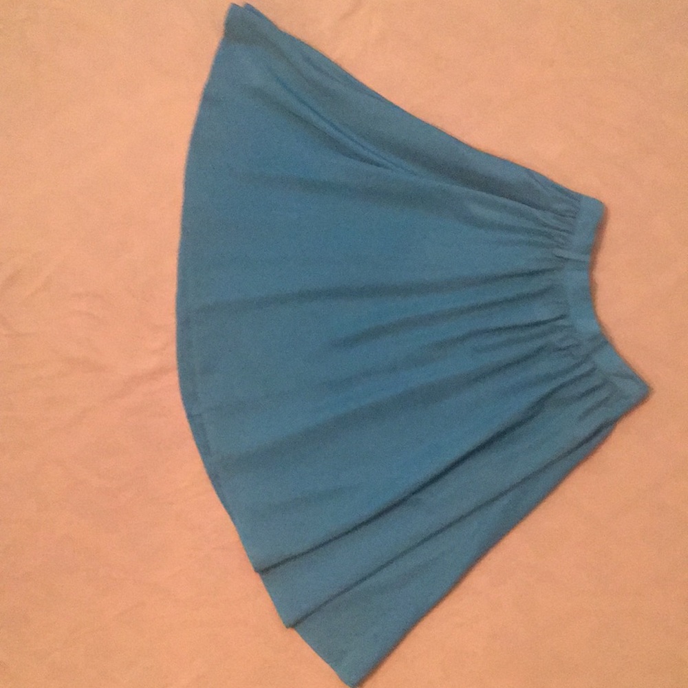 Turquoise knee-length skirt